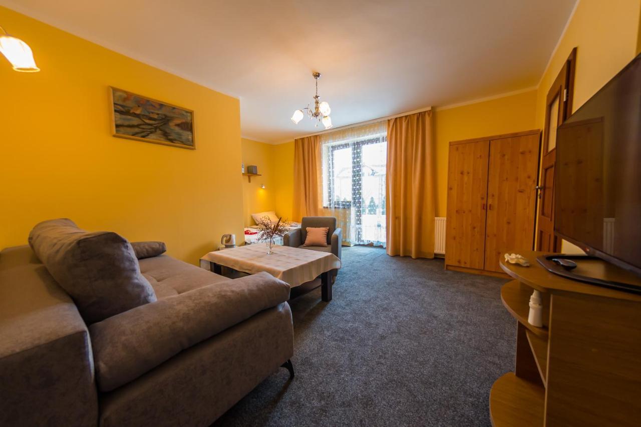 Appartement Willa Przy Deptaku à Szczyrk Extérieur photo