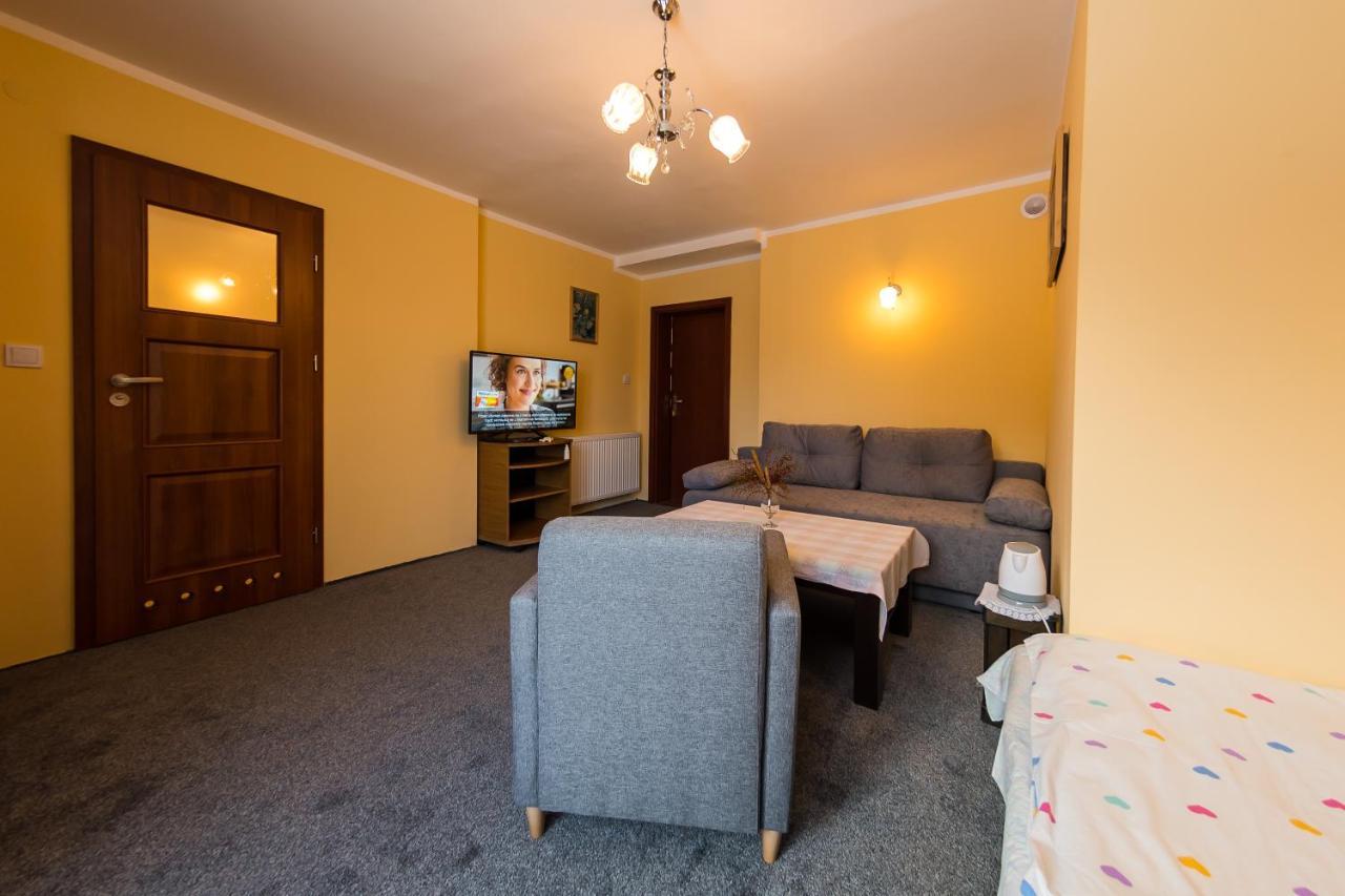 Appartement Willa Przy Deptaku à Szczyrk Extérieur photo